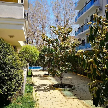 Magnolia 3 - Menada * סאני ביץ'