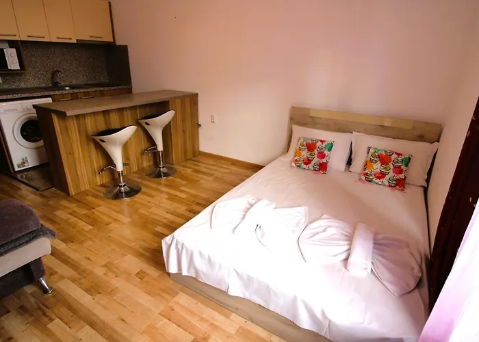 Magnolia 3 - Menada * סאני ביץ'