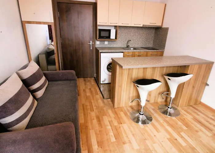 Magnolia 3 - Menada סאני ביץ'